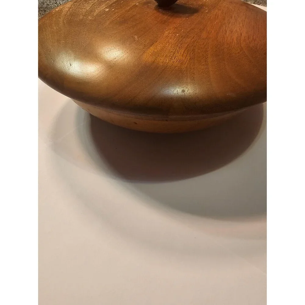 Vintage Wooden Walnut Wood Nut Bowl Acorn Shaped Bowl For Kitchen Decor And Tool
